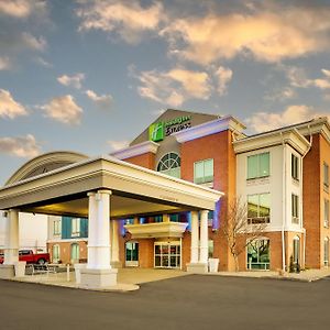 Holiday Inn Express Hotel & Suites Richmond By Ihg